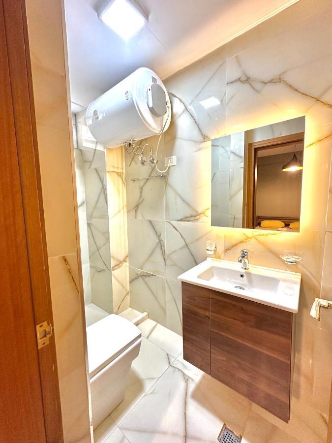 Central Inn Home Тирана Екстериор снимка